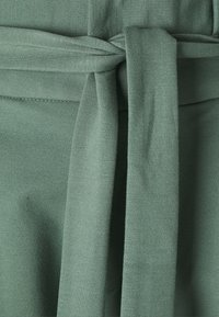 Vero Moda Tall Spodnie materiałowe