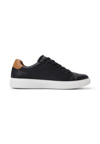 Sneaker in pelle nera textured con suola in gomma bianca e accento in pelle marrone sul tallone. Dotato di lacci neri e una silhouette liscia.