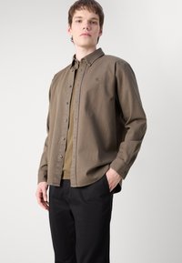 Calvin Klein Jeans GARMENT DYE SHIRT - Srajca - tarmac