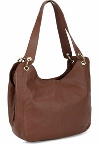 Hnědá kožená kabelka s jemnou texturou, zakřiveným tvarem a dvojitými ramenními pásky. Má zlaté kovové detaily a viditelné švy.