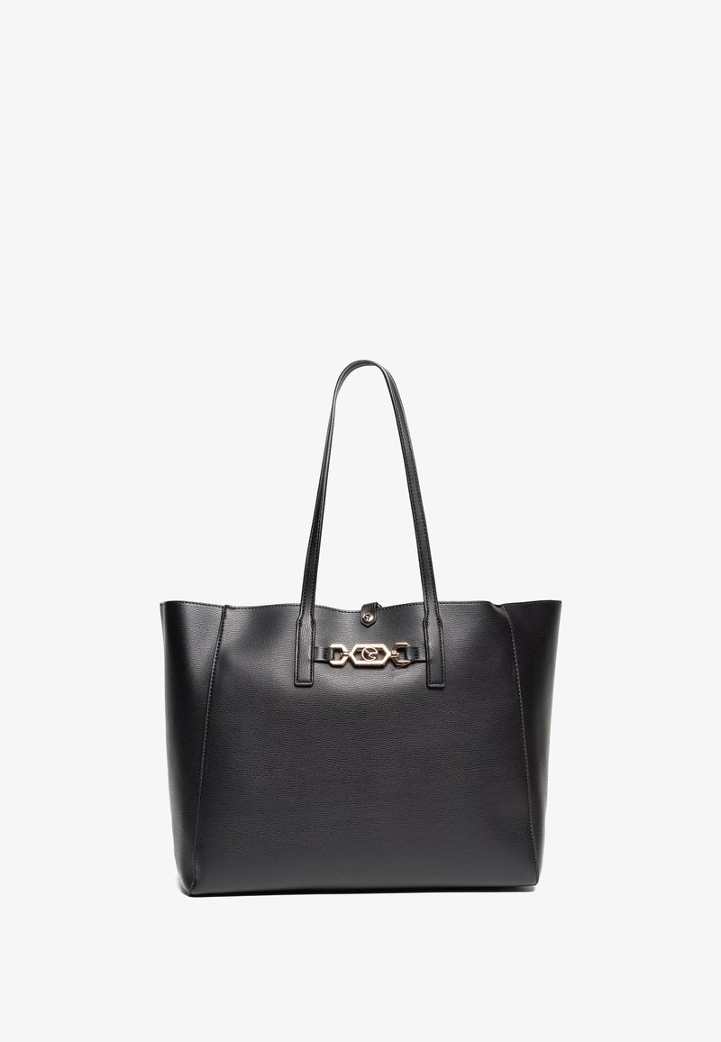 Černá taška přes rameno z texturované kůže. Má dvě dlouhé rukojeti a zlatý kovový detail na přední straně. Hladký, strukturovaný tvar.