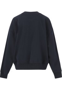 Mörk marinblå oversized sweatshirt med nedhasade axlar, ribbade muddar och nederkant. Slät bomullstyg, inga synliga logotyper eller mönster.