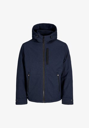 Tmavomodrá bunda s vysokým golierom a pripojenou kapucňou. Má zips vpredu a vrecká, zosilnené švy a manžety na cvoky.