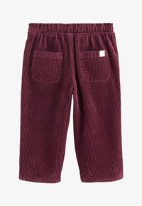 Non sélectionné, plum purple