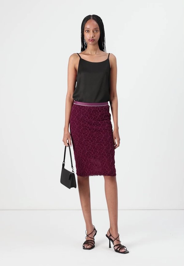 TONY GONNA - Pencil skirt - bordeaux4