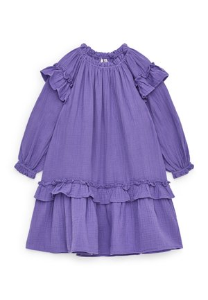 Robe en coton violet à manches longues avec un col à volants, des poignets, des accents aux épaules et un ourlet à volants superposés.