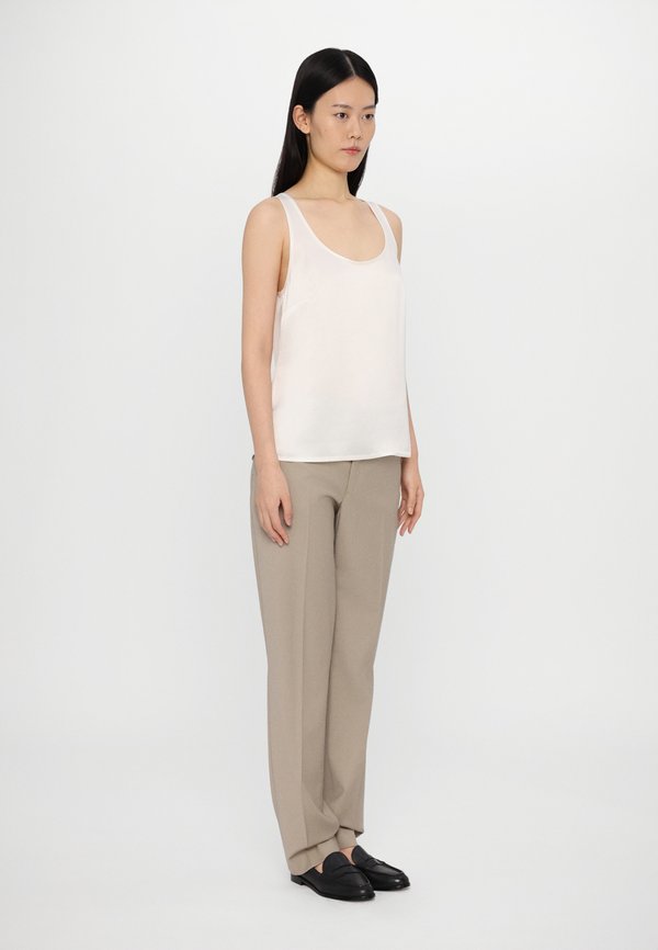 ALEOS - Top - champagne3