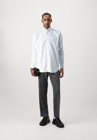 Guess COLLIN  - Chemise - pure white
