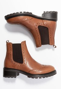 KIOMI Snowboots  - cognac