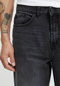 Solid SDBOAZ - Vaqueros tapered - black vintage denim