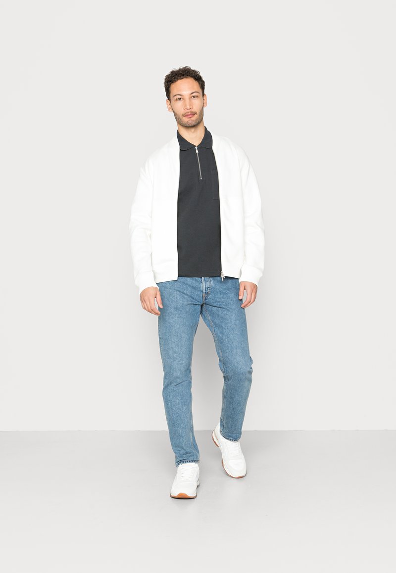 Herren T-Shirts basic | Marc O'Polo DENIM SHORT SLEEVE ZIP Poloshirt phantom fear/schwarz - EZ21167 Herren T-Shirts basic | Marc O'Polo DENIM SHORT SLEEVE ZIP Poloshirt phantom fear/schwarz - EZ21167
