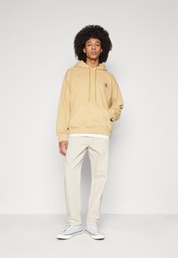 Carhartt WIP HOODED NELSON  - Sweatshirt - bourbon garment dyed