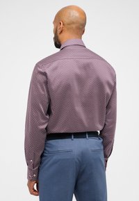 Eterna BAUMWOLLHEMD COMFORT FIT - Hemd - rot