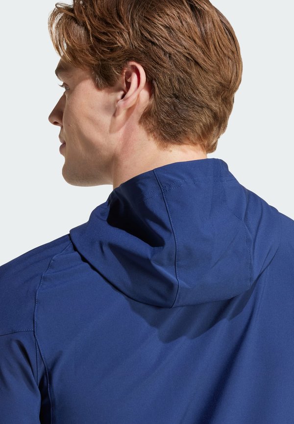 MANCHESTER UNITED TIRO COMPETITION VIS TECH TRAVEL - Club wear4