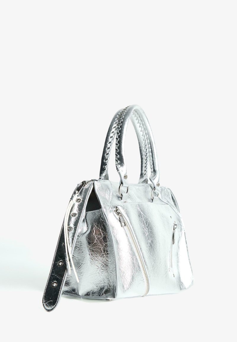 Bershka BIKER Borsa a mano silver-coloured/argentato Zalando