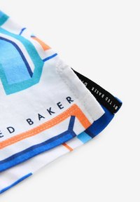 Baker by Ted Baker GRAPHIC - REGULAR FIT - Apdrukāts T-krekls - white