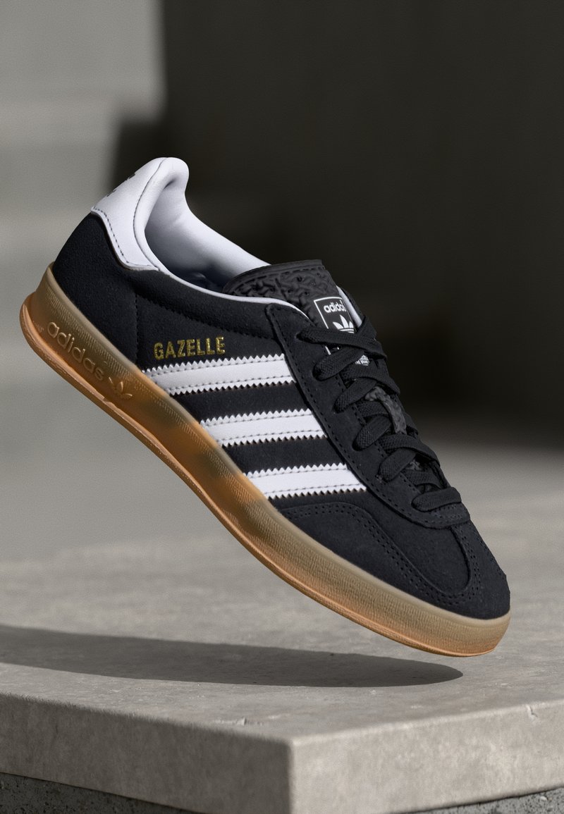 adidas gazelle silver green womens Men's adidas Originals Gazelle Black BB5476 main image 0