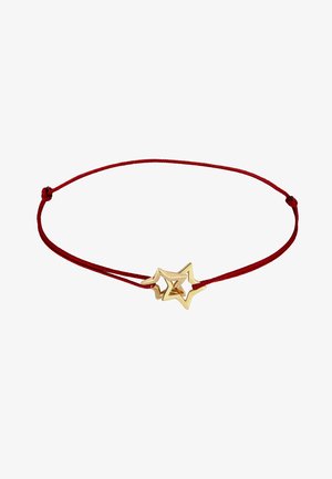 Rotes Schnurarmband mit einem goldenen, miteinander verwobenen Sternanhänger mit polierter Oberfläche und geometrischem Design. Die Schnur ist verstellbar für die optimale Passform.