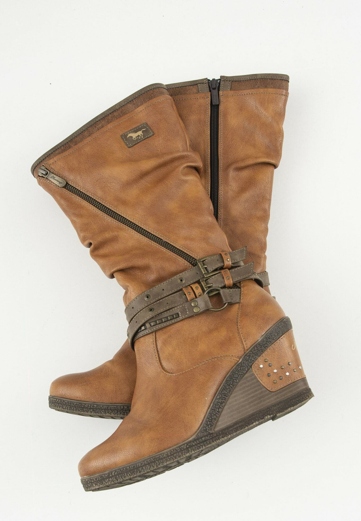 bottes mustang compensées