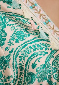 IZIA KIMONO - Accessorio da spiaggia - grün