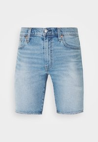 Svetle modré džíny šortky s klasickým střihem, s knoflíkovým zapínáním, pěti kapsami a detaily se třepícím lemem.