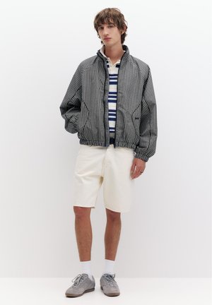 PULL&BEAR PIPPING TWIN SET STWD BOMBER JACKET - Bomber dzseki - dark grey