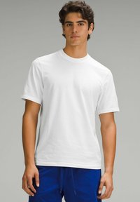 ZEROED IN SHORT SLEEVE - Sports T-shirts - white