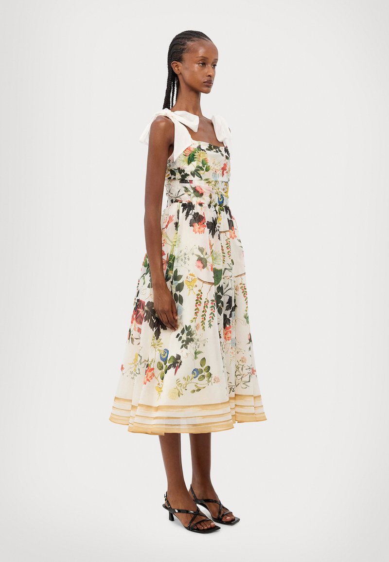 Alice + Olivia HAVEN MIDI DRESS - Vapaa-ajan mekko - blush kiss vanilla