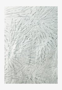 Izbrano, white jacquard
