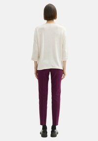 TOM TAILOR MIA SLIM - Chino kalhoty - blackberry