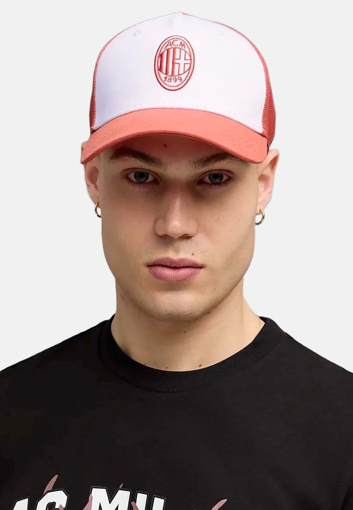 PUMA ACM KING TRUCKER CAP UNISEX - Club wear - red fire-warm white
