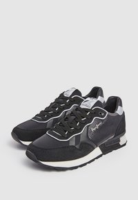 Pepe Jeans Sneakers - black