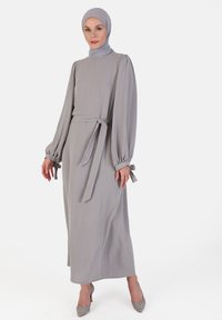 Modanisa TAVIN - Maxikjoler - dark taba