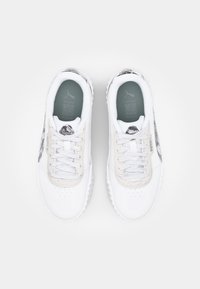 Thumbnail Image 7
