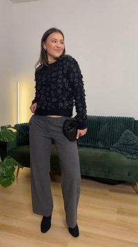 ONLY ONLHUA LIFE FLOWER DETAIL O NECK - Pulover - black