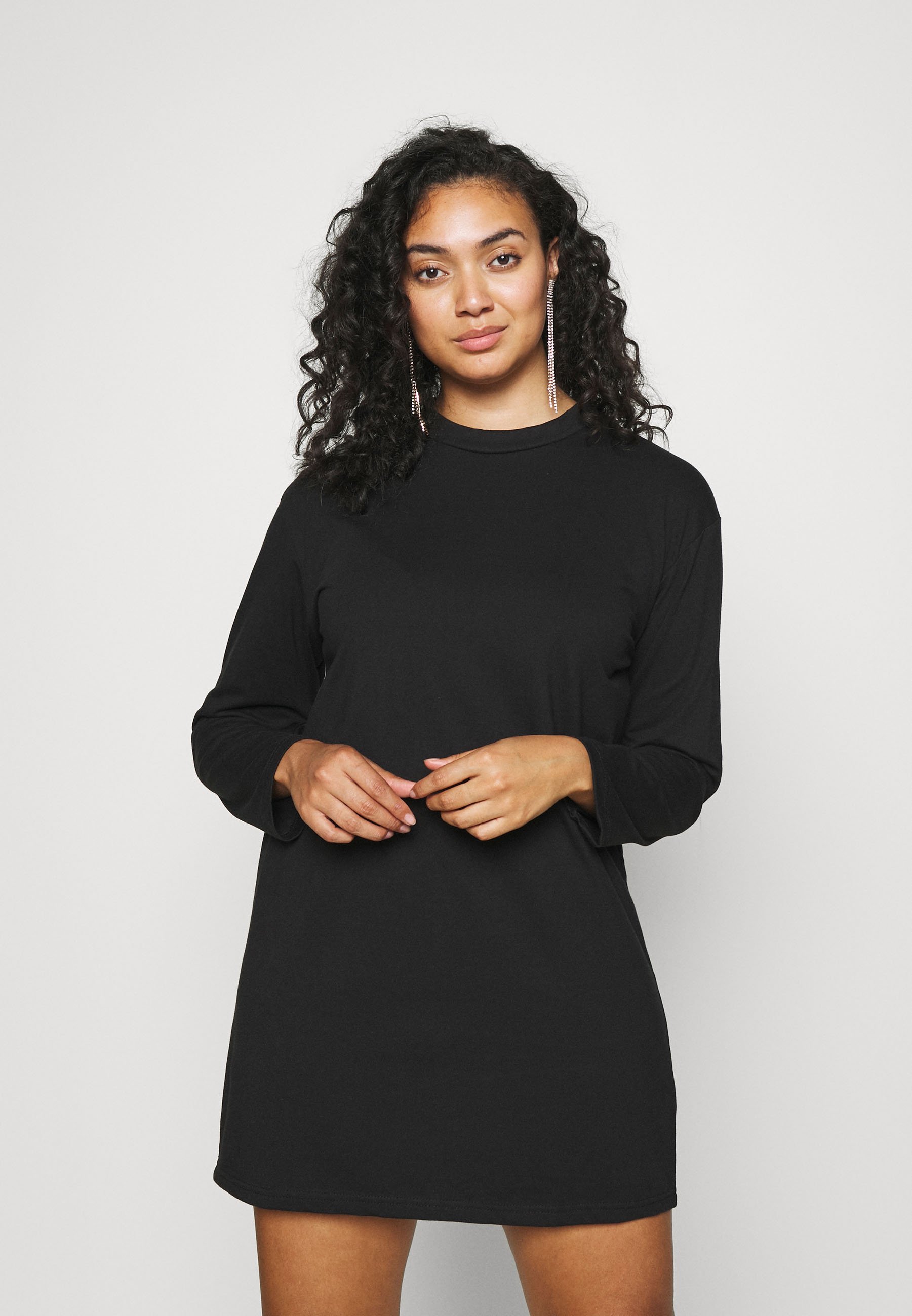 robe noir missguided