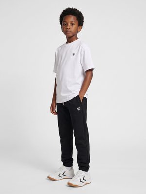 Hummel, HUMMEL HMLJR LOOSE T-SHIRT S/S BEE UNISEX - T-shirt basic - bright white