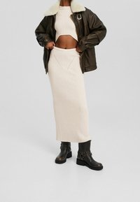 Bershka Maxikjol - beige