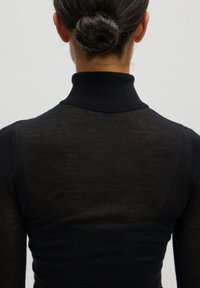 EDITED HATTI - Strickpullover - schwarz