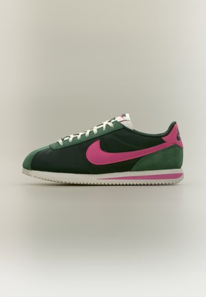 Nike Sportswear, CORTEZ  - Αθλητικά παπούτσια - fir/pinksicle/sail