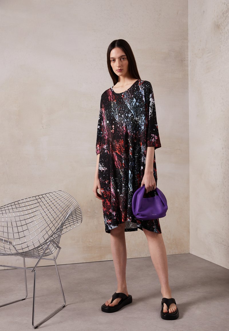 Damen Kleider | Henrik Vibskov MCPHEE Jerseykleid space night/schwarz - TJ17098 Damen Kleider | Henrik Vibskov MCPHEE Jerseykleid space night/schwarz - TJ17098