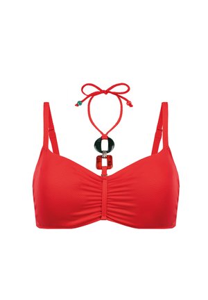Czerwony top od bikini z cienkimi regulowanymi ramiączkami i ozdobnym wiązaniem na szyi w stylu halter, z dwoma dużymi koralikami w kolorze czarnym i czerwonym.