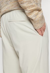 Samsøe Samsøe SMITHY TROUSERS  - Trousers - moonstruck