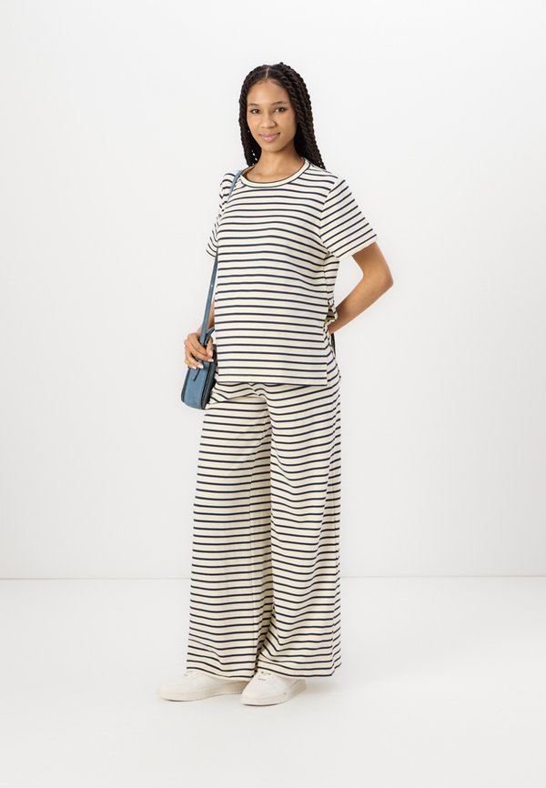 MLAMILA WIDE PANTS - Trousers3