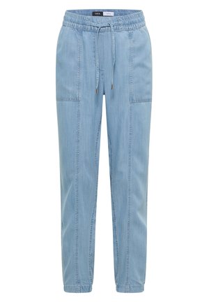 Pantalon jogger en denim bleu clair avec taille élastique, cordon de serrage, poches plaquées à l'avant et poignets élastiques aux chevilles.