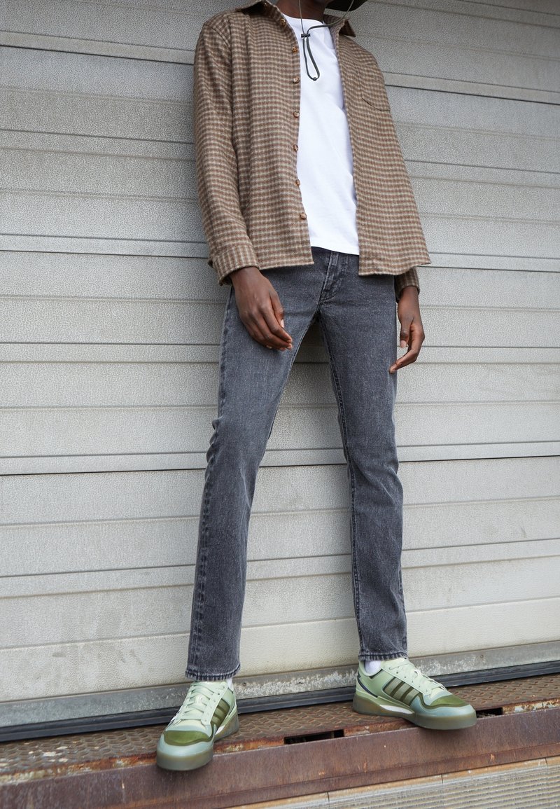 Lee Jean slim - grey denim