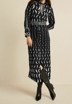 Freizeitkleid - black