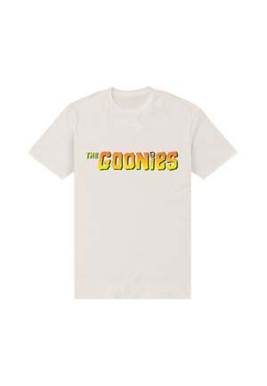Beige T-shirt med korte ærmer med "The Goonies" tekstlogo i fed, orange og gule bogstaver centreret på fronten.