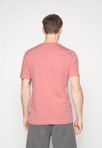 BOSS THOMPSON - T-shirt básica - open pink