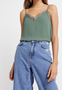 Vero Moda Linne - blue-grey